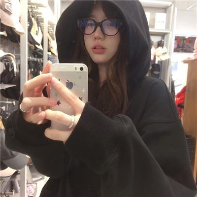 麦田捕手的女孩